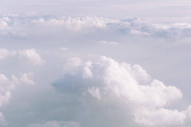 Image of white fluffy clouds