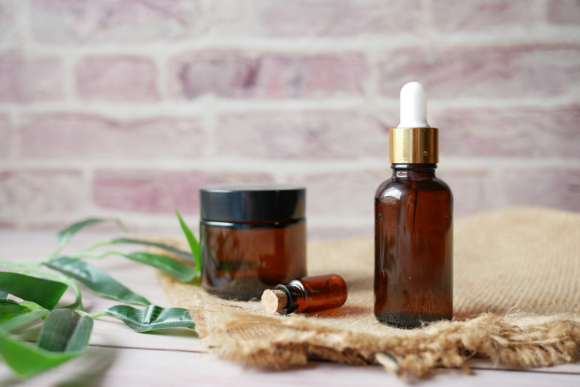 Alleviate Muscle Aches and Pains with MOXE's Natural Essential Oil Solutions